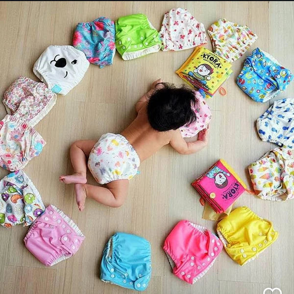 Reusable and Washable Baby Cloth Printed Diapers with Free Insert