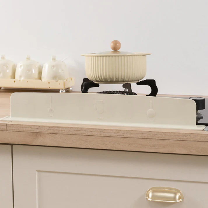 Silicone Kitchen Splash Guard with Integrated Suction Cup